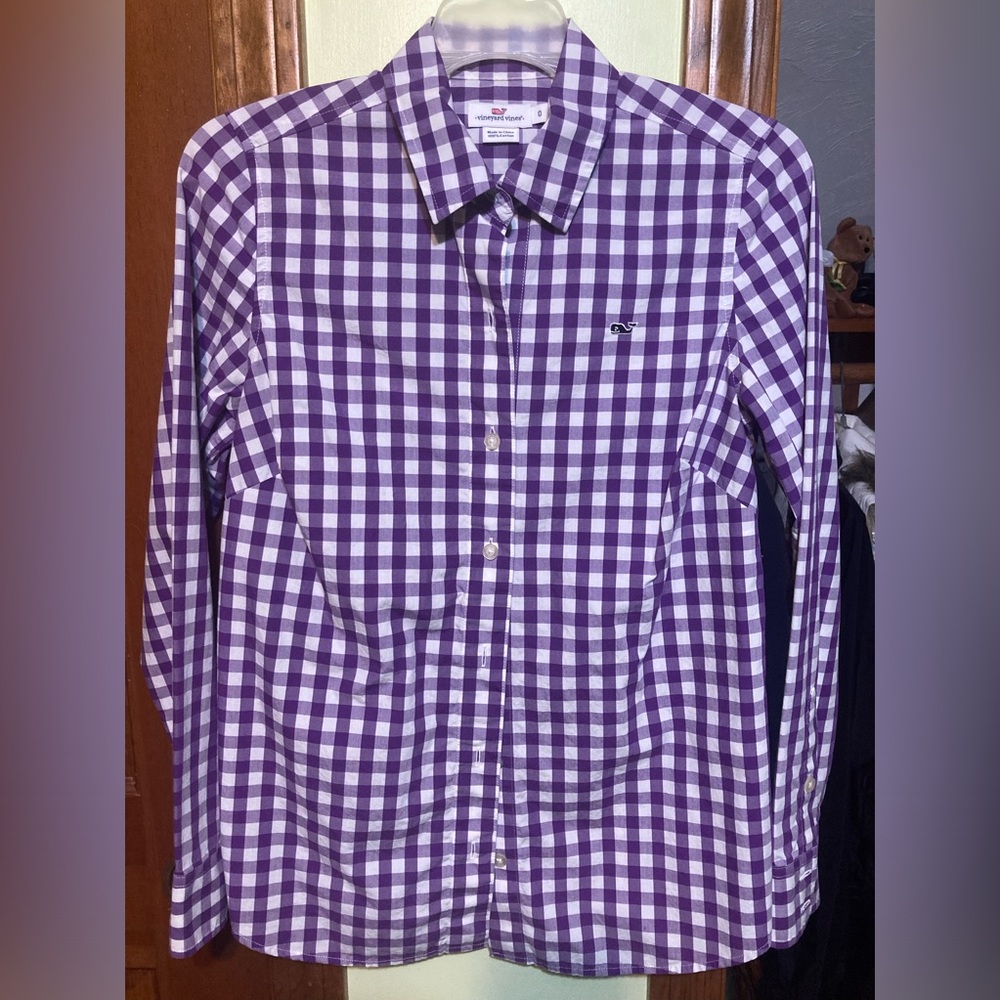 Vineyard vines size 0 button down